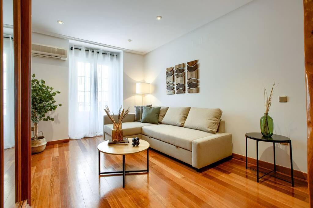 Apartment In The Center Of Madrid-Comenda-1-I Buitenkant foto