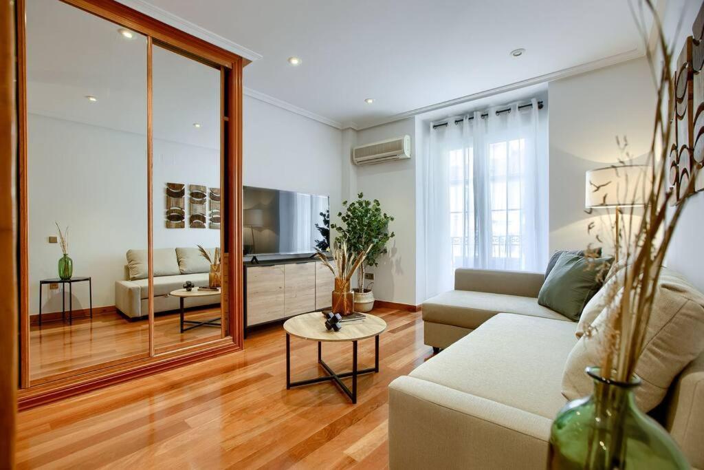 Apartment In The Center Of Madrid-Comenda-1-I Buitenkant foto