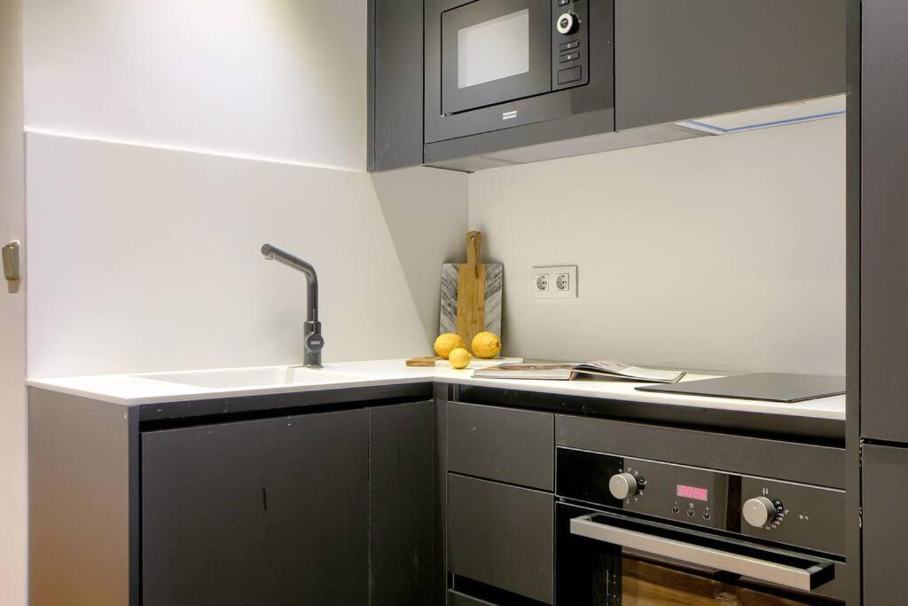 Apartment In The Center Of Madrid-Comenda-1-I Buitenkant foto