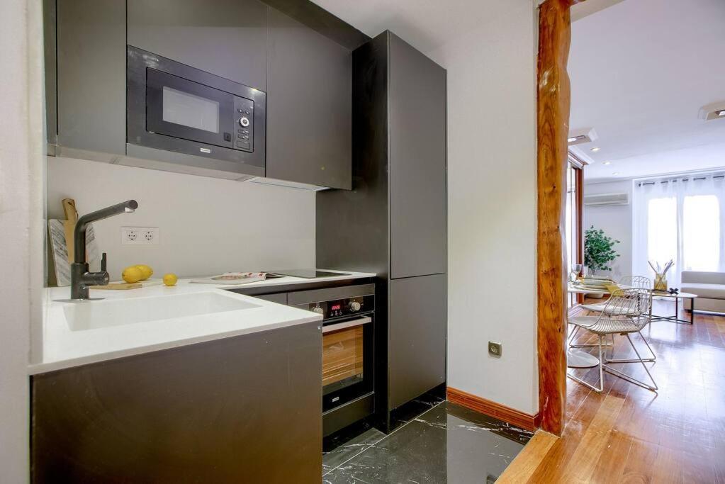 Apartment In The Center Of Madrid-Comenda-1-I Buitenkant foto